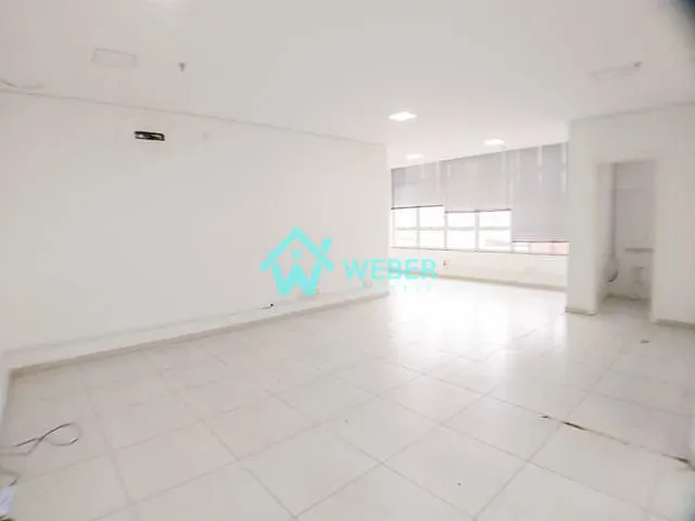 Sala com 97m², à venda ou para alugar, no bairro Centro em Novo Hamburgo