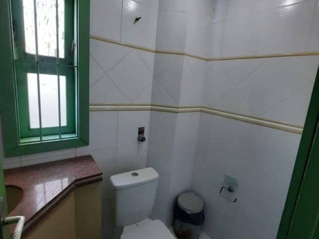 Sala com 60m², para alugar, no bairro Centro em Macaé