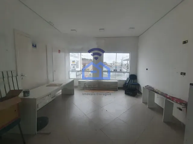 Sala para alugar, no bairro Centro em Caraguatatuba