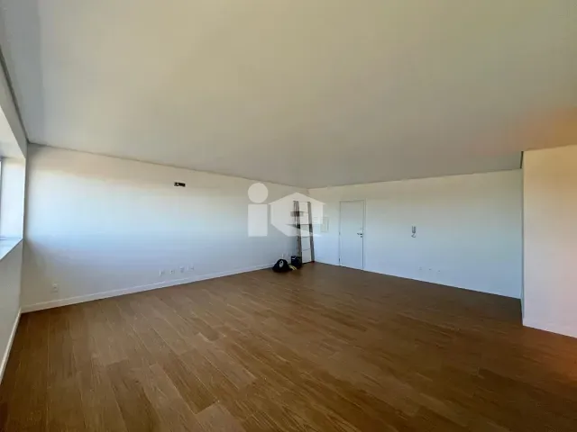 Sala para alugar, no bairro Centro em Rolândia