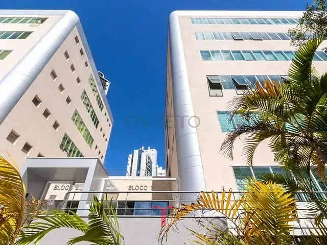 Sala com 72m², para alugar, no bairro Mossunguê em Curitiba