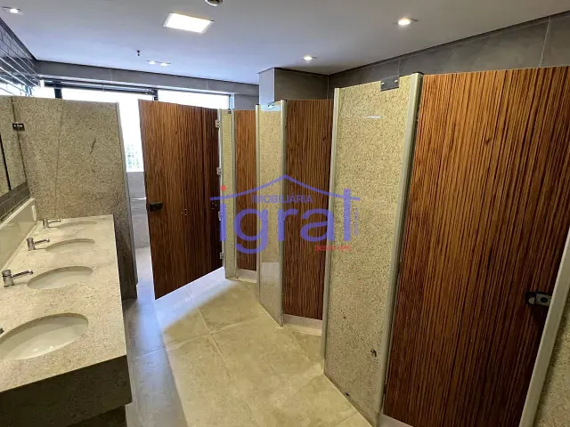 Sala para alugar, no bairro Mirandópolis em São Paulo