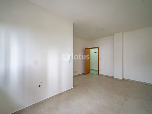 Sala com 20m², para alugar, no bairro Portal dos Ipês II em Cajamar