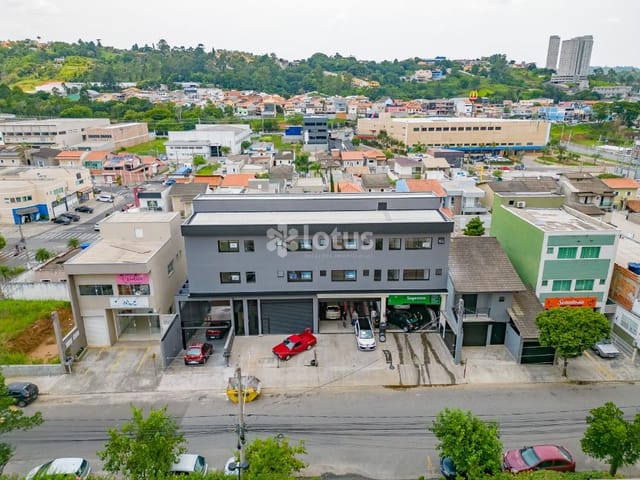 Sala com 20m², para alugar, no bairro Portal dos Ipês II em Cajamar