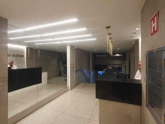 Sala à venda, no bairro Campo Grande em Rio de Janeiro