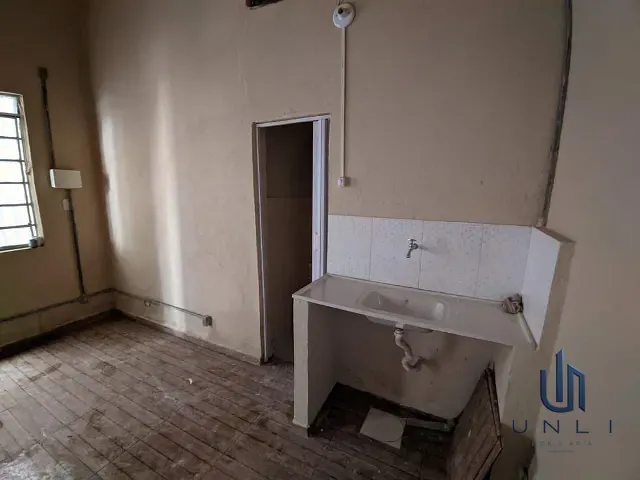 Sala à venda, no bairro Aterrado em Volta Redonda