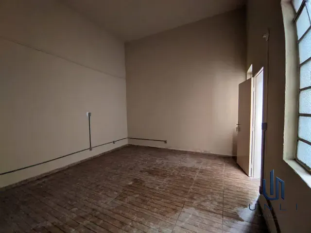 Sala à venda, no bairro Aterrado em Volta Redonda