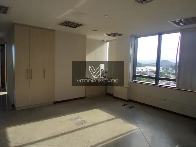 Sala para alugar, no bairro Enseada do Suá em Vitória