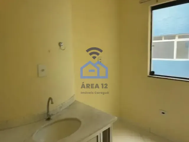 Sala para alugar, no bairro Sumaré em Caraguatatuba