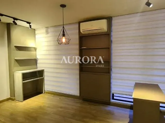 Sala com 95m², para alugar, no bairro Centro em Londrina