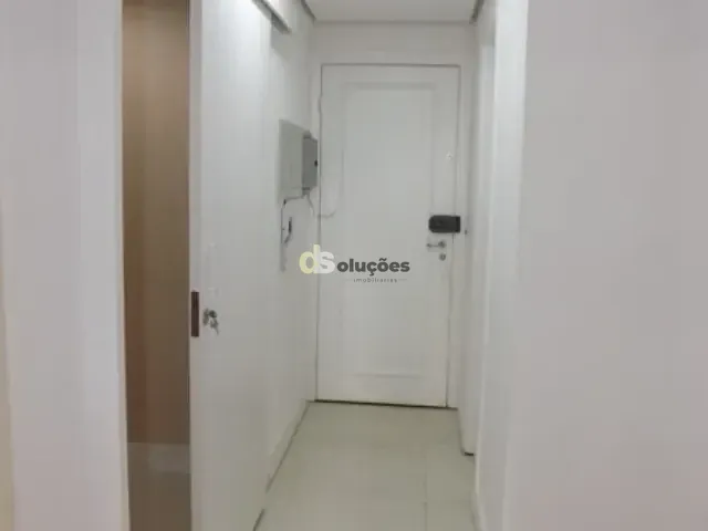 Sala à venda ou para alugar, no bairro Bela Vista em São Paulo