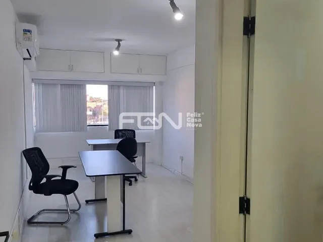 Sala à venda, no bairro Nova Vitória em Camaçari