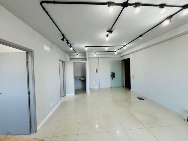 Foto do Sala - Sala para locação, Jardim dos Manacás, Araraquara, SP | Investe Imobiliária LTDA