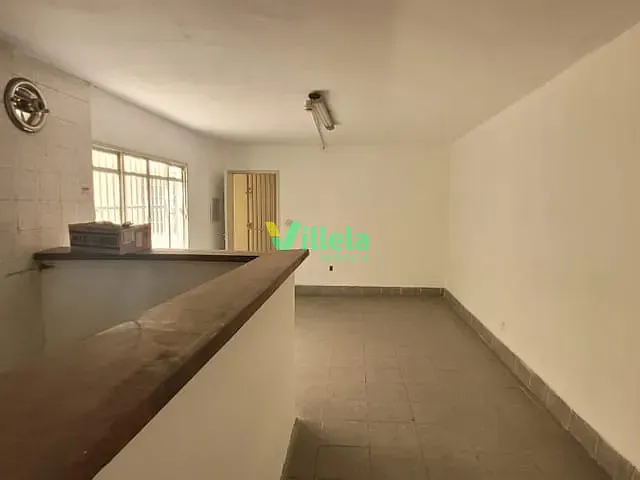 Sala para alugar, no bairro Centro em Itaquaquecetuba