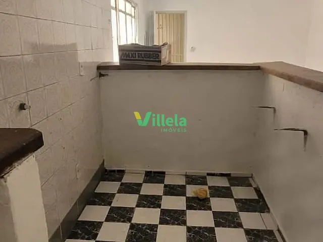 Sala para alugar, no bairro Centro em Itaquaquecetuba