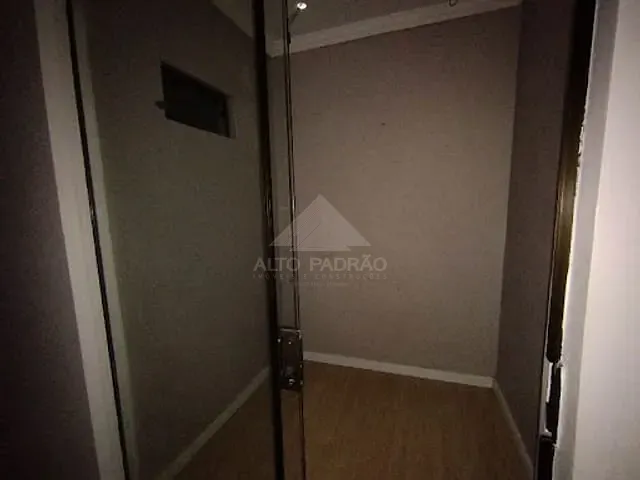 Sala com 30m², para alugar, no bairro Vila Bocaina em Mauá