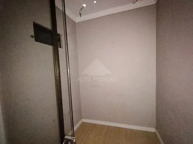 Sala com 30m², para alugar, no bairro Vila Bocaina em Mauá