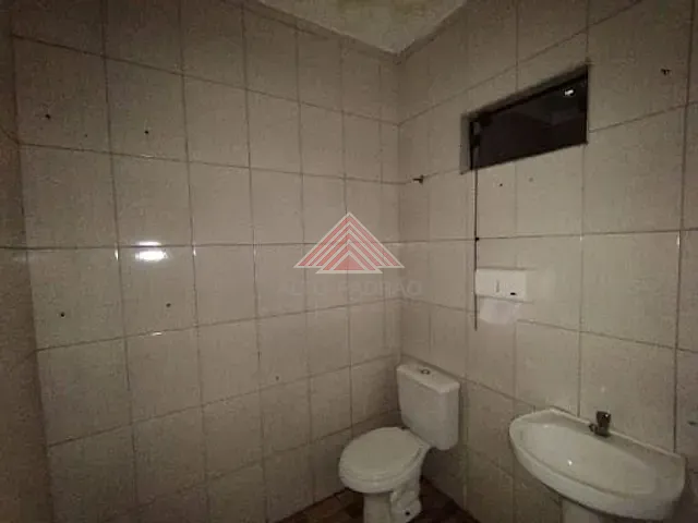 Sala com 30m², para alugar, no bairro Vila Bocaina em Mauá