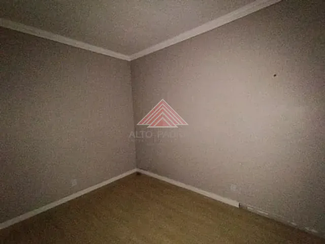 Sala com 30m², para alugar, no bairro Vila Bocaina em Mauá