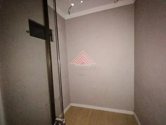 Sala com 30m², para alugar, no bairro Vila Bocaina em Mauá