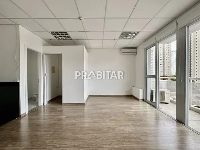 Sala à venda, no bairro Vila Leopoldina em São Paulo