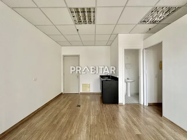 Sala à venda, no bairro Vila Leopoldina em São Paulo