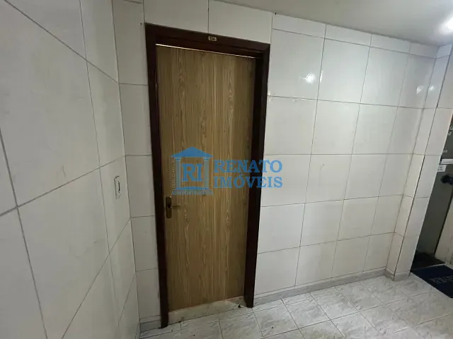 Sala à venda, no bairro Centro em Maricá