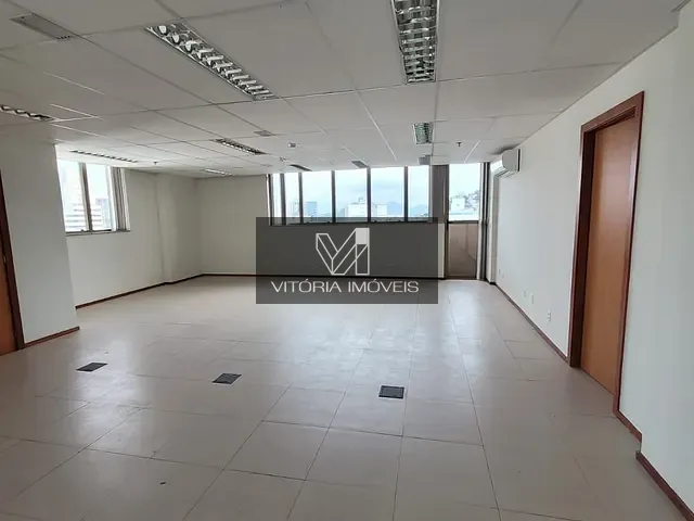 Sala com 188m², para alugar, no bairro Enseada do Suá em Vitória