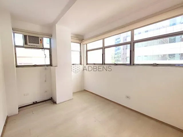 Sala com 55m², para alugar, no bairro Consolação em São Paulo