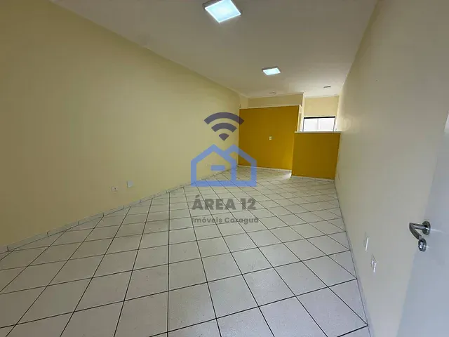 Sala com 50m², para alugar, no bairro Centro em Caraguatatuba