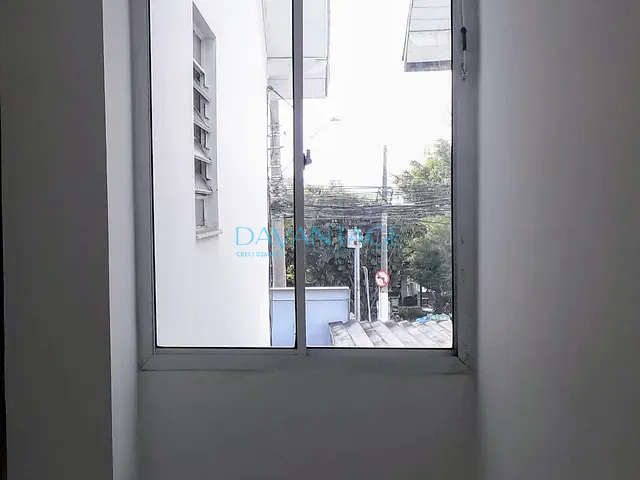 Sala com 17m², para alugar, no bairro Vila Romana em São Paulo