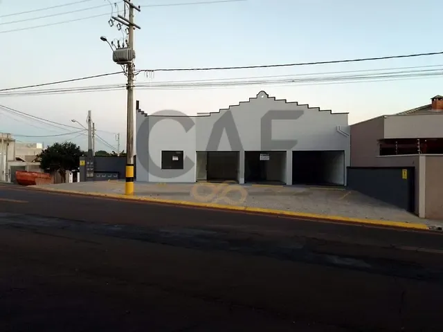 Sala com 30m², para alugar, no bairro Moinho Residencial em Holambra