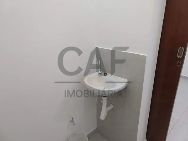 Sala com 30m², para alugar, no bairro Moinho Residencial em Holambra
