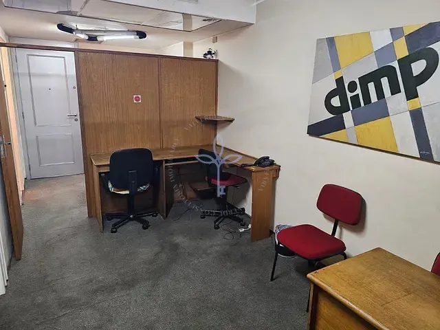 Sala à venda, no bairro Centro em Rio de Janeiro
