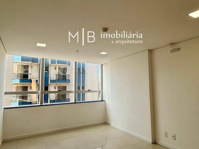 Sala à venda, no bairro Padre Dehon em Lavras