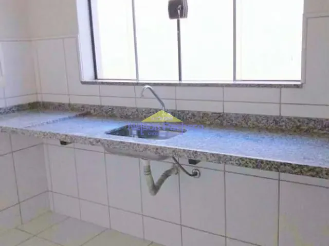 Sala com 345m², para alugar, no bairro Centro em Capivari