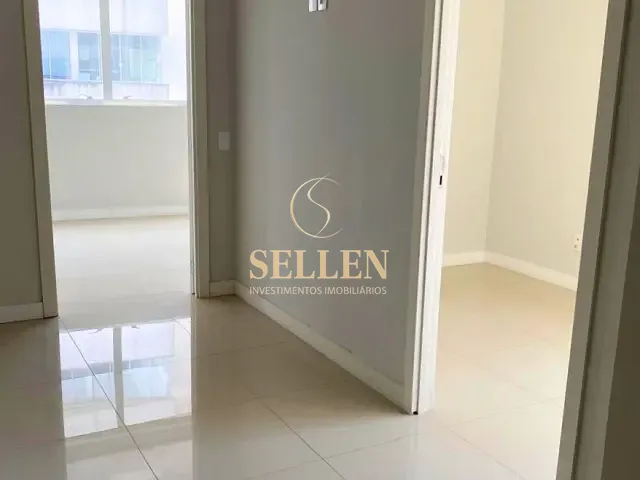 Sala com 106m², para alugar, no bairro Pioneiros em Balneário Camboriú