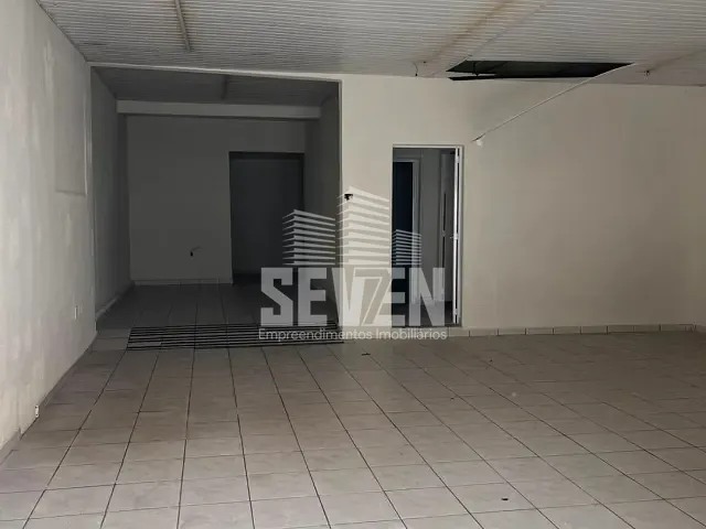 Ponto com 264m², para alugar, no bairro Centro em Bauru