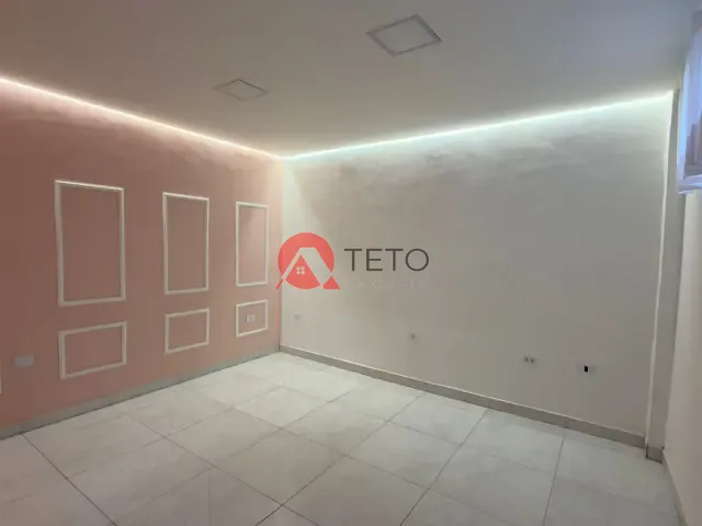 Sala para alugar, no bairro Zona 01 em Maringá