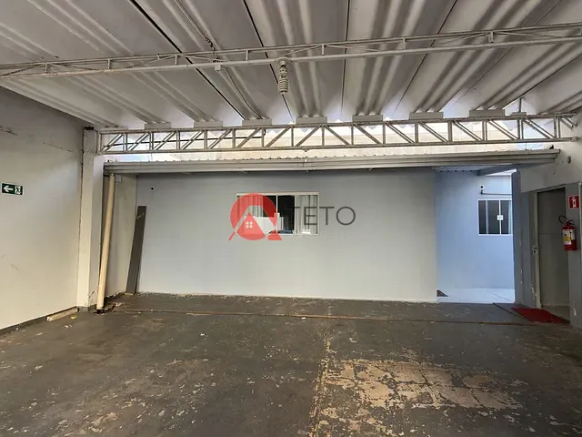 Sala para alugar, no bairro Zona 01 em Maringá