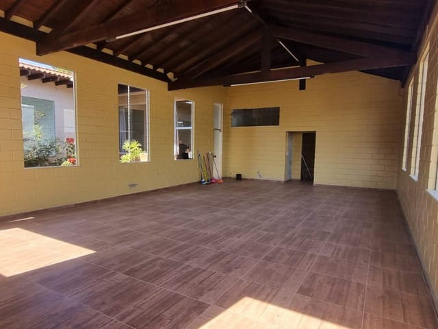 Sala para alugar, no bairro Jardim Recanto do Bosque em São João da Boa Vista