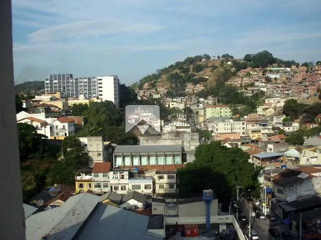 Sala com 35m², à venda, no bairro Centro em Niterói