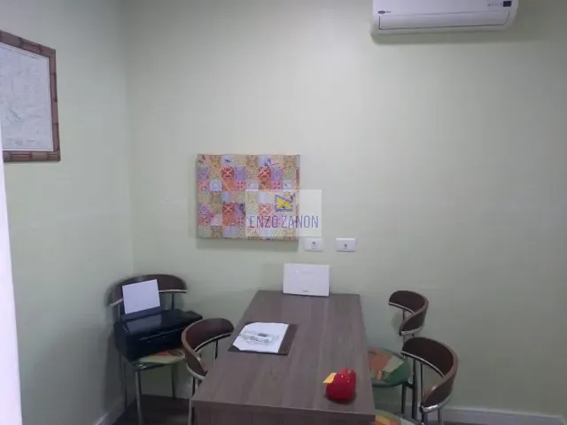 Sala à venda, no bairro Rudge Ramos em São Bernardo do Campo
