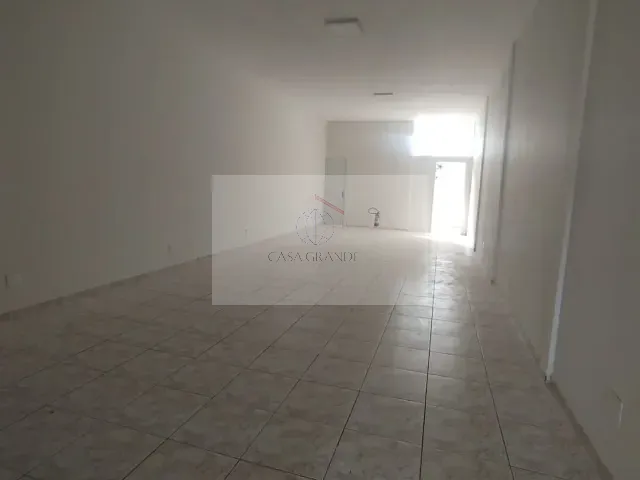 Sala para alugar, no bairro Centro em Rolândia