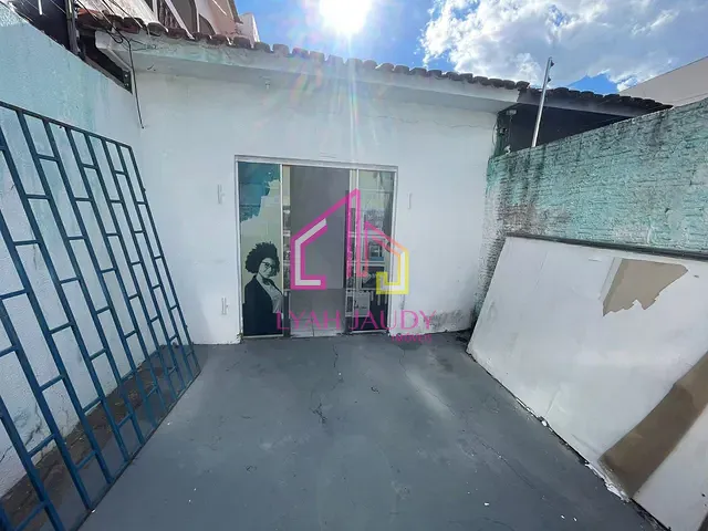 Sala com 46m², para alugar, no bairro Jardim Tropical em Cuiabá