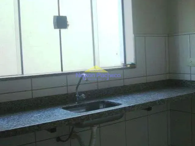 Sala com 345m², para alugar, no bairro Centro em Capivari