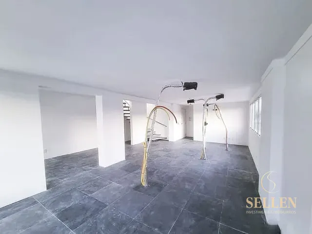 Sala para alugar, no bairro Pioneiros em Balneário Camboriú