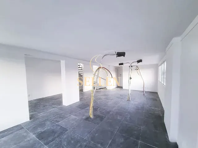 Sala para alugar, no bairro Pioneiros em Balneário Camboriú