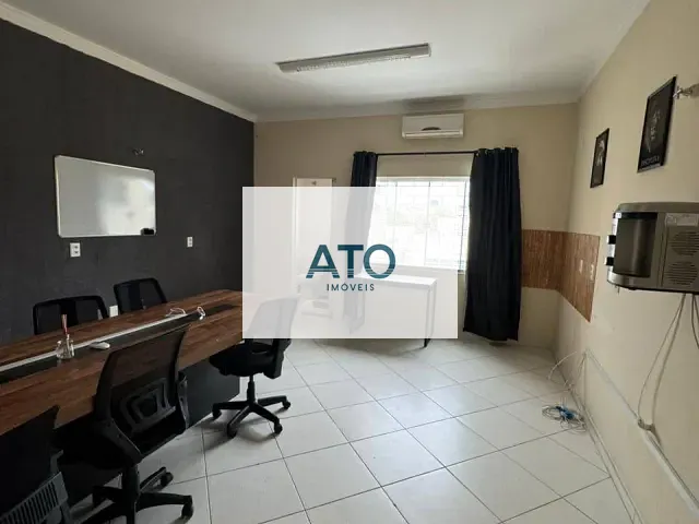 Sala para alugar, no bairro Centro em Tijucas