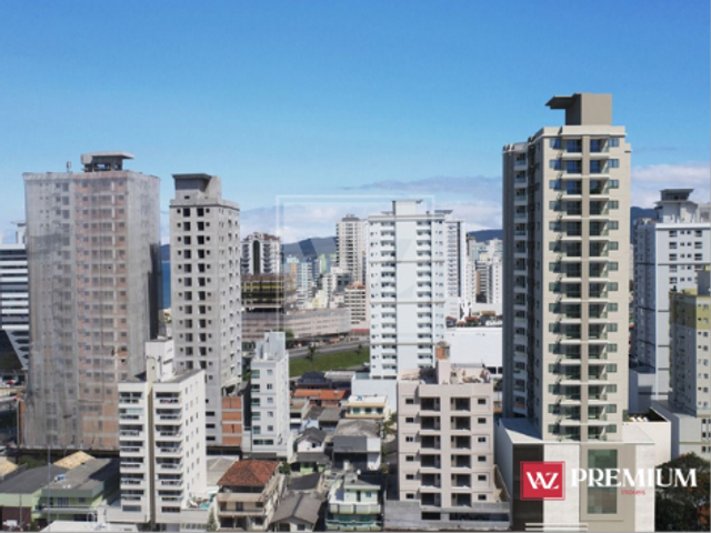 Sala à venda, no bairro Morretes em Itapema